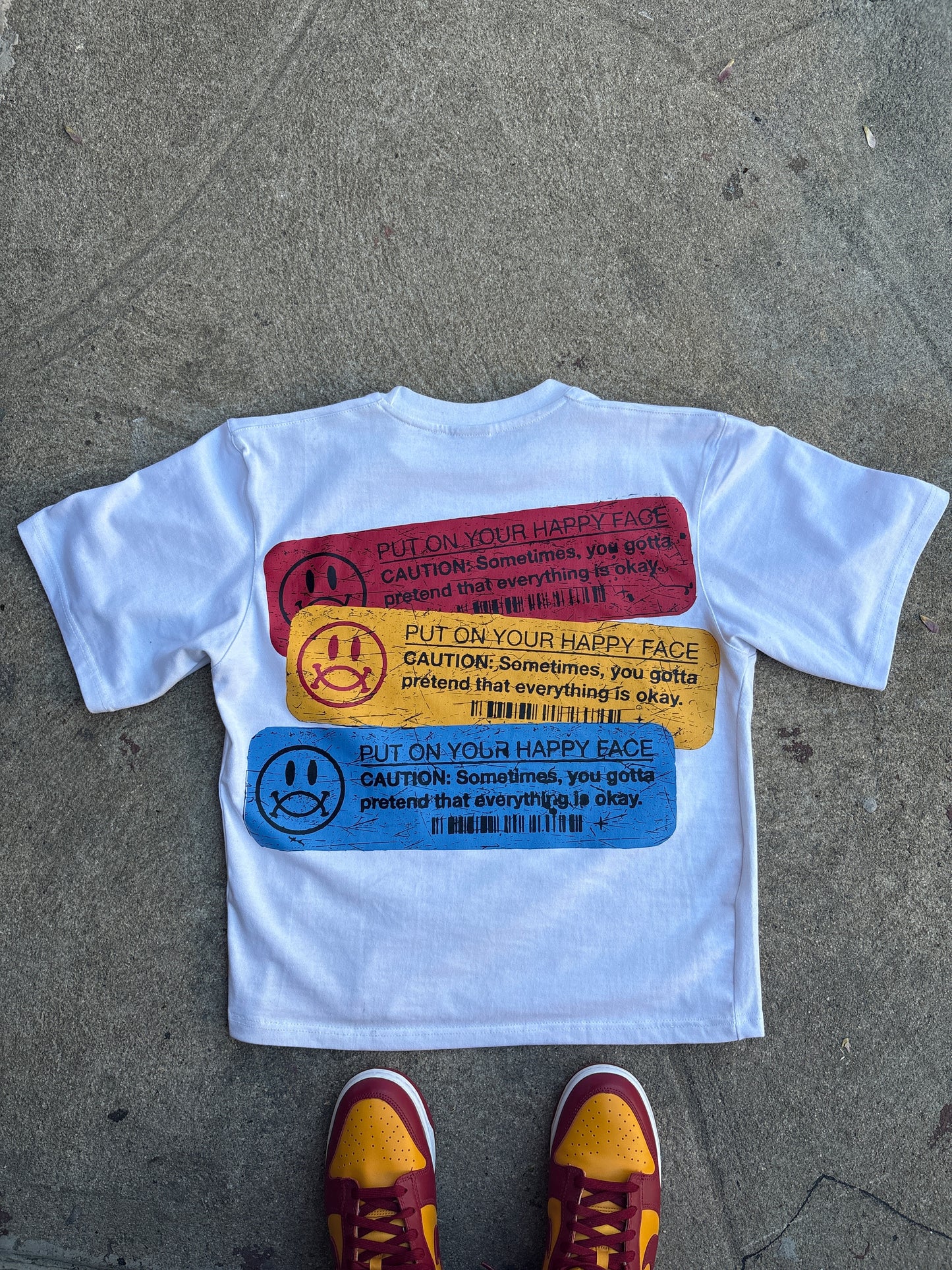 HAPPY FACE TEE