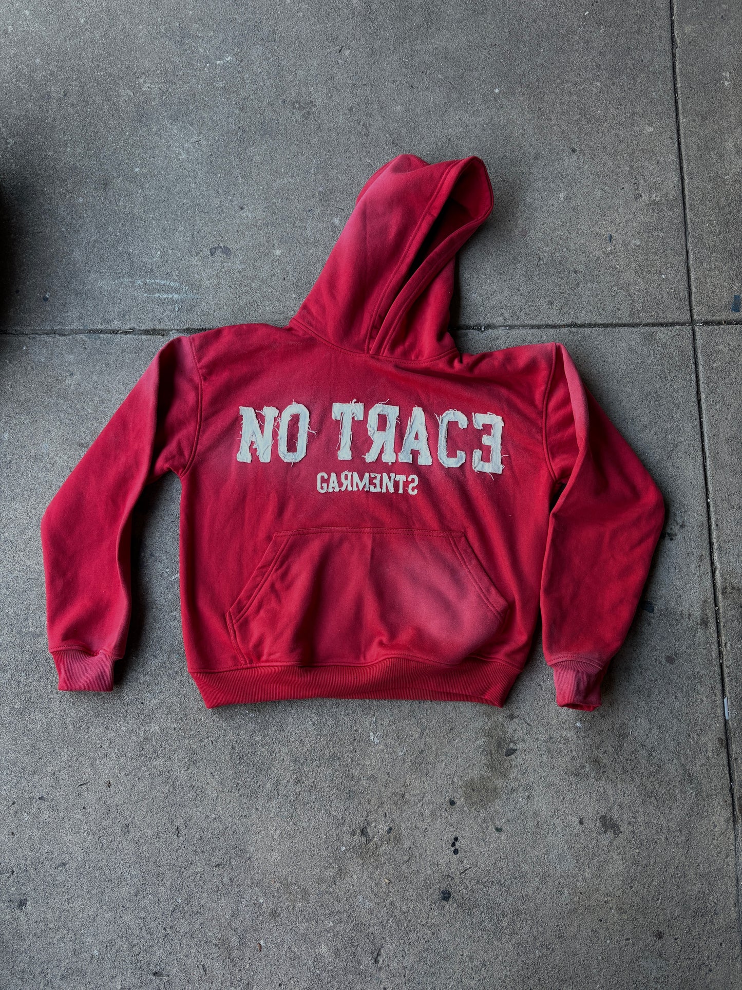 No Trace Distress Hoodie Red